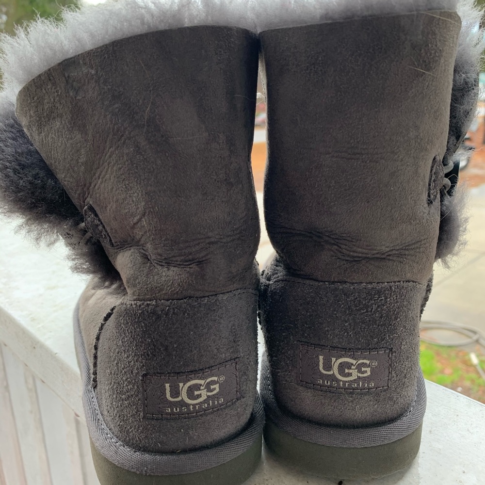 Gray Ugg Boots - image 4